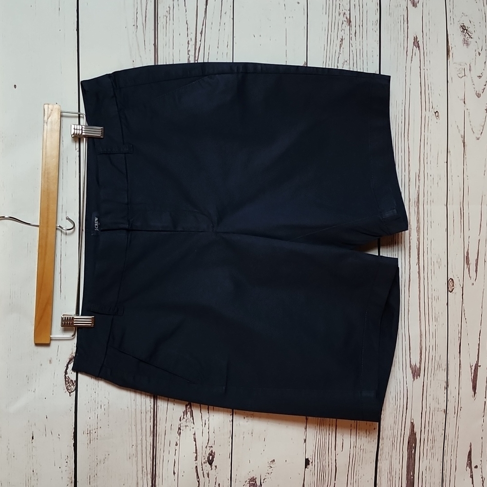 NEW J. Crew Women's 9" Frankie Bermuda Chino Shorts 12